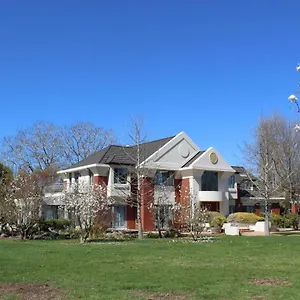 4* Bed & Breakfast Shamrock Garden Airport